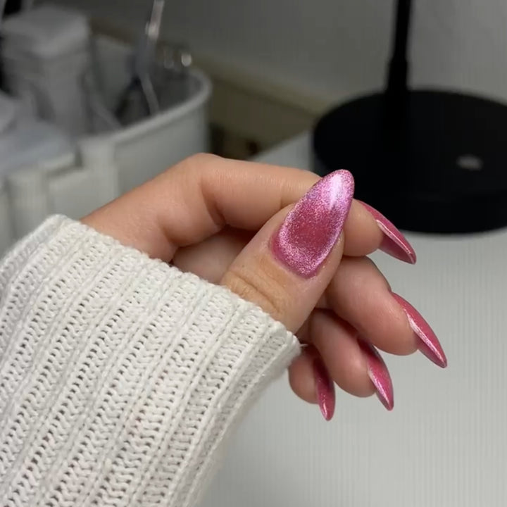 DND 9D Cat Eye Smoothie #01 - Twilight Blush