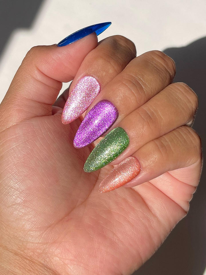 DND 9D Cat Eye Smoothie #01 - Twilight Blush