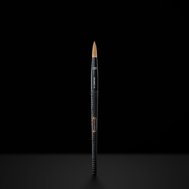Chaun Legend LGND 100% Kolinsky Acrylic Brush #14