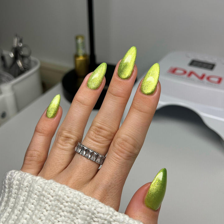 DND DIVA 9D Cat Eye Candy #15 - Lemon Whiskers