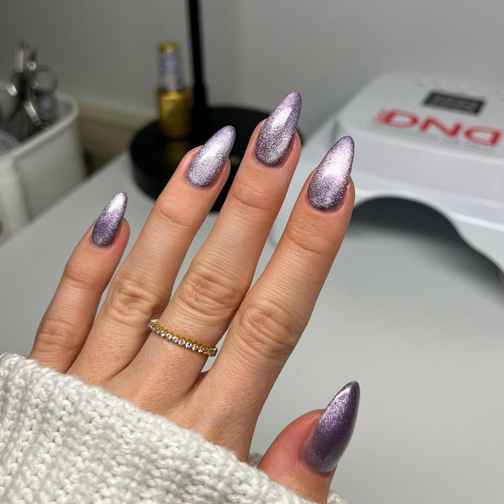 DND DIVA 9D Cat Eye Candy #19 - Wild Berry