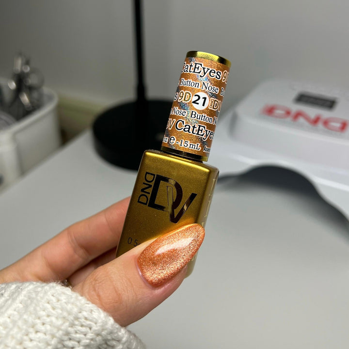 DND DIVA 9D Cat Eye Candy #21 - Button Nose