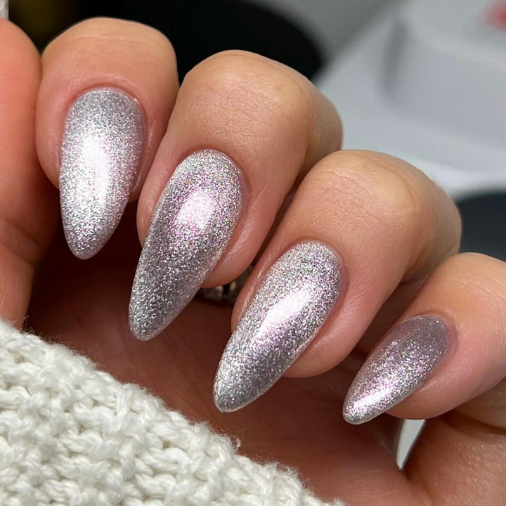 DND DIVA 9D Cat Eye Daydream #32 - Catty Ever After