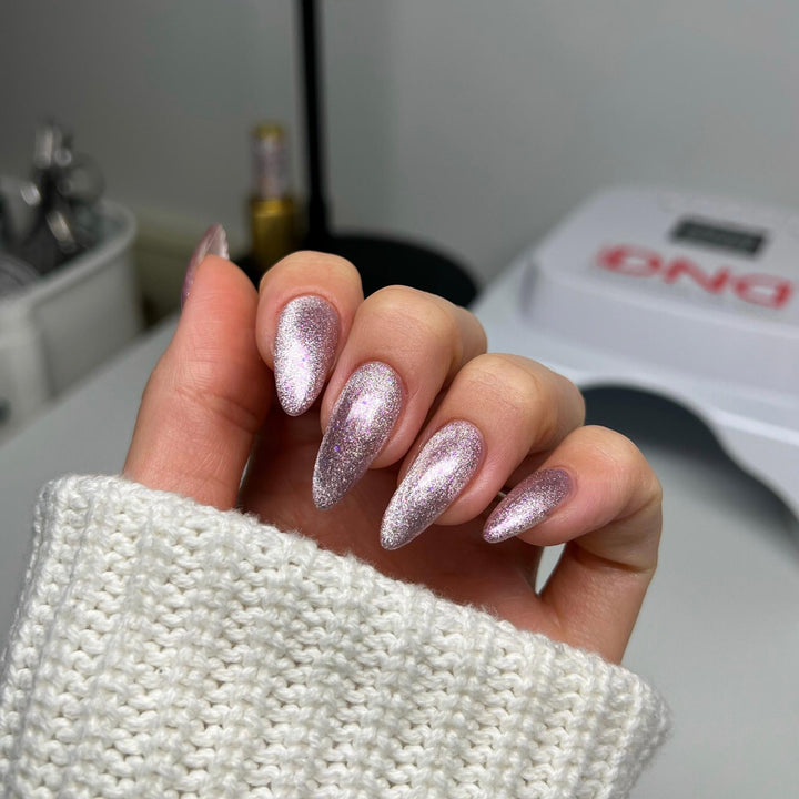 DND DIVA 9D Cat Eye Daydream #33 - Pucker Up