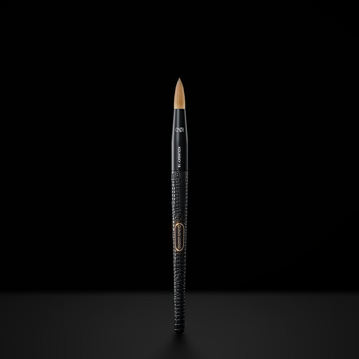 Chaun Legend LGND 100% Kolinsky Acrylic Brush #18