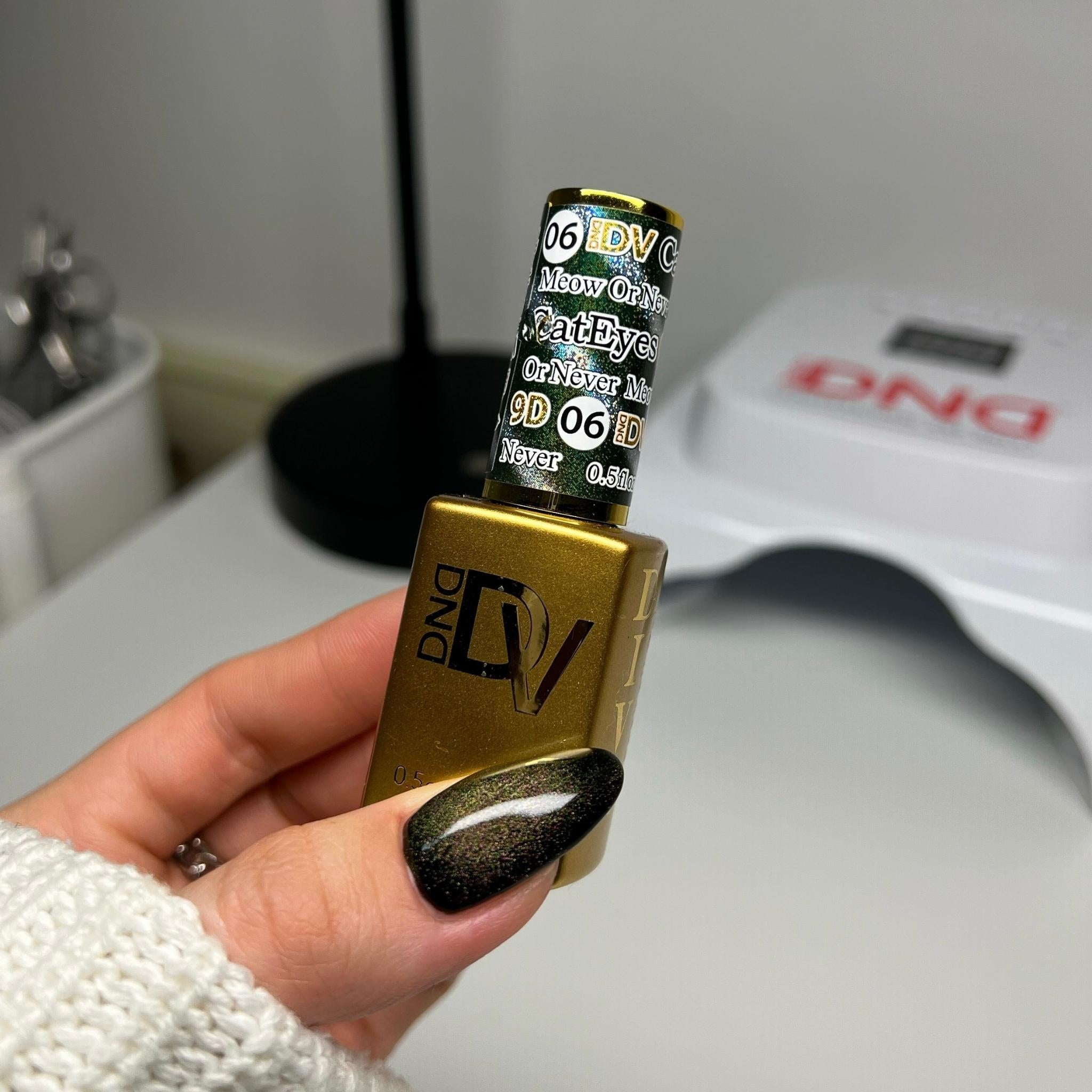 【ogii】ドテラ jb Ea  Gn Lv Lm 15ml ５点 猫P DND DIVA 9D Cat Eye Glassball #06 - Meow Or Never – Essentials