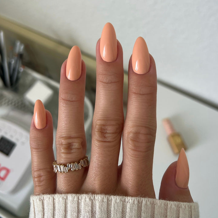 DND Toasted Apricot DIVA #071