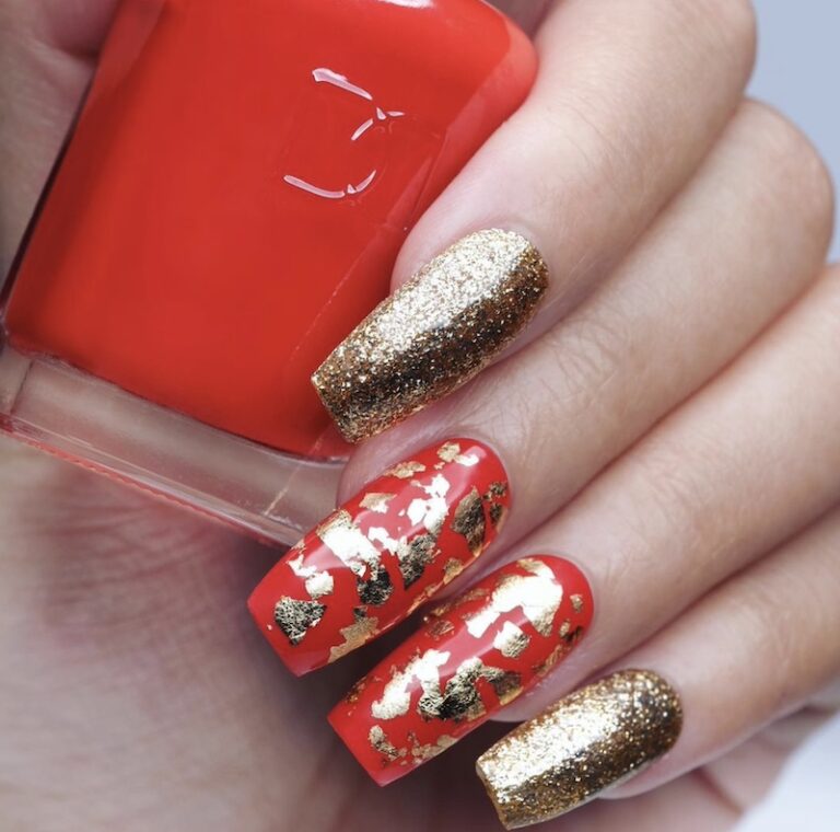 DND Lucky Red gel polish & Lacquer Duos #637