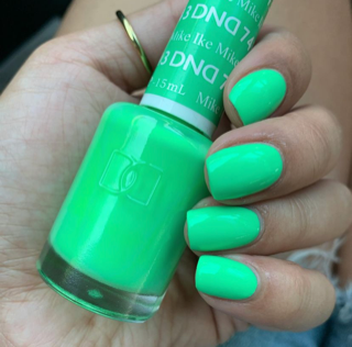 DND Mike Ike gel polish & Lacquer Duos #743
