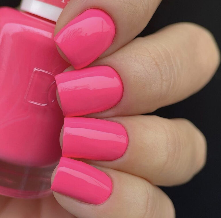 DND Sweet Tooth gel polish & Lacquer Duos #812