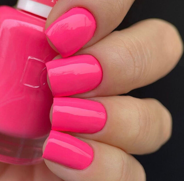 DND Sweet Tooth gel polish & Lacquer Duos #812